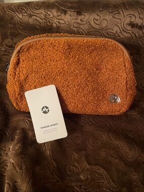Pander new Fanny Pack belt bag Women's saddle brown